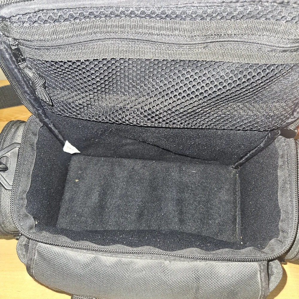 camera bag crossbody
